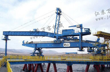 直线摆动式装船机